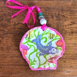 Koi fish scallop shell ornament